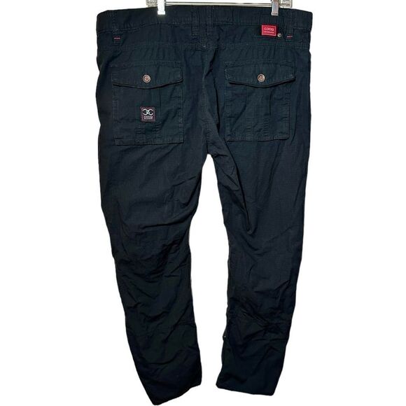Coogi Melbourne Black Cargo Pants Patches Y2K Style Men’s 42x35 - Picture 3 of 4